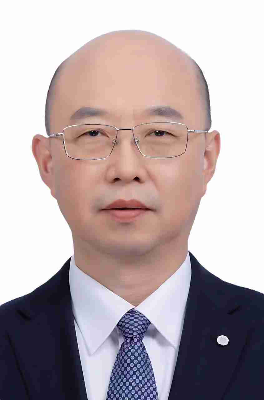 常张利 党委副书记