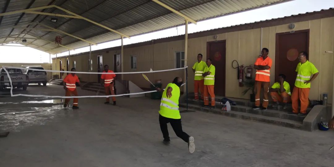 20210208114205994915